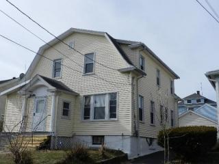 569 Gurdon St, Bridgeport, CT 06606-4327