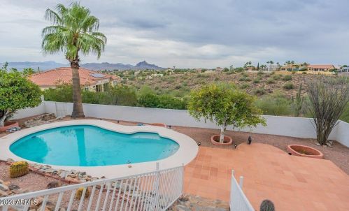 15951 Thistle Dr, Scottsdale AZ 85268-4348 exterior