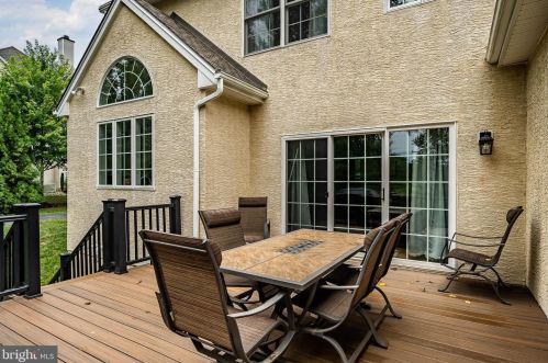 1005 Brick House Farm Ln, Newtown Square PA 19073-2780 exterior