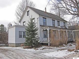 16 Dolge Ave, Manheim, NY 13329-1006