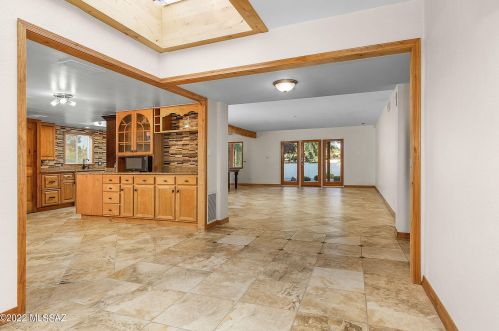 2762 Magee Rd, Tucson, AZ 85742-1575