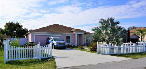 418 Danube Dr, Kissimmee, FL 34759-5329