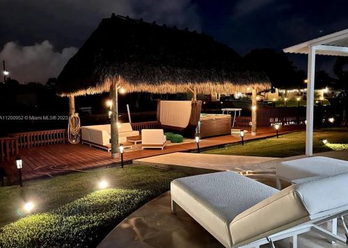 934 Nautilus Isle, Dania Beach FL  33004-2356 exterior