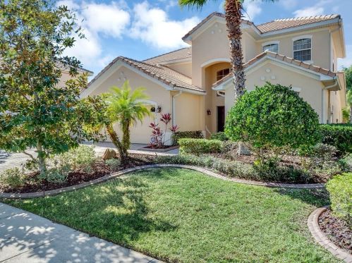 3826 Golden Feather Way, Kissimmee, FL 34746-1918