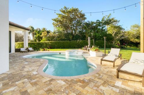 9979 Osprey Pointe Dr, Hobe Sound FL  33455-3023 exterior