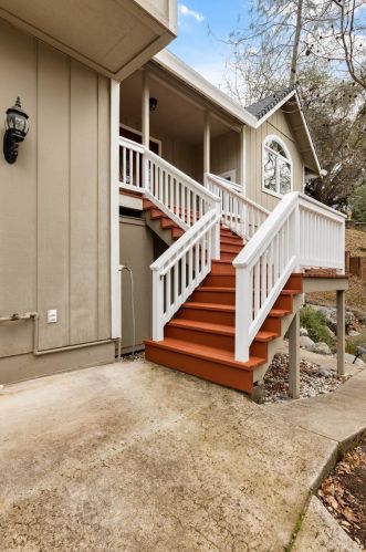 18764 Falcon Loop, Lake Wildwood CA  95946-9200 exterior