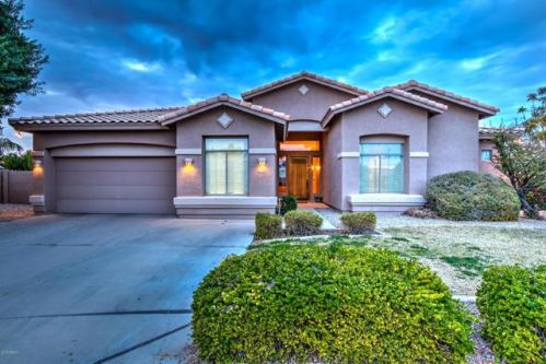 720 Leah Ct, Gilbert, AZ 85233-2041