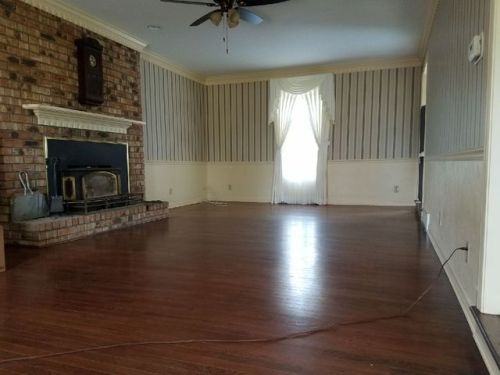 5250 Waterville Monclova Rd, Monclova, OH 43542-9776