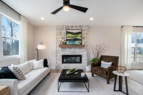 12779 Brick Rd, Granger, IN 46530-6818