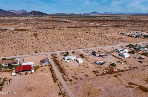 9 377th Ave, Tonopah, AZ 85354-8208
