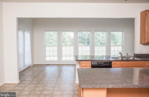 10411 Silver Creek Ct, Spotsylvania VA  22553-4482 exterior