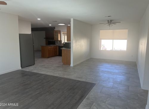 5218 Redfield Rd, Scottsdale, AZ 85254-2928