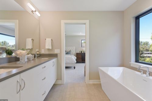 4208 Morningside Rd, Minneapolis MN 55416-5042 exterior