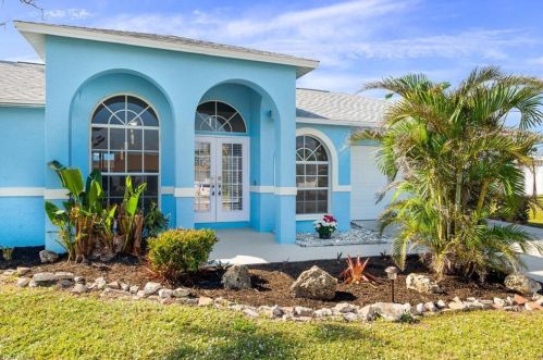 632 11th Ave, Cape Coral, FL 33990-2937