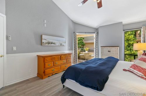 1155 Pacific Beach Dr, San Diego CA  92109-5149 exterior