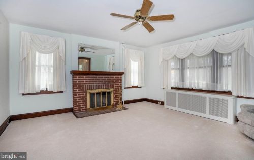 1121 Old Lancaster Pike, Hockessin DE  19707-9559 exterior