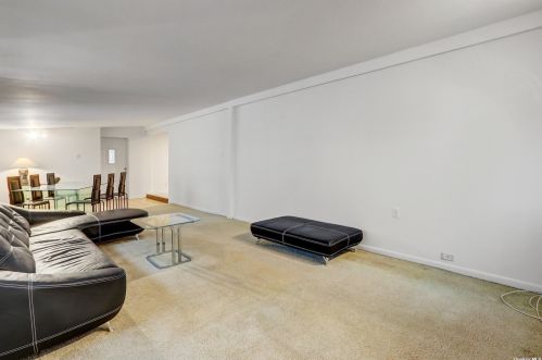 295 Herbert Pl, Bethpage NY  11714-4713 exterior