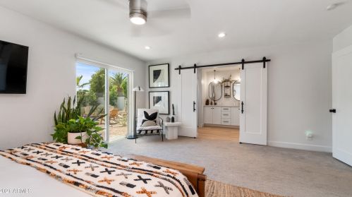 5851 Sharon Dr, Scottsdale AZ  85254-3725 exterior