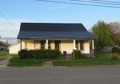105 Edison St, Mc Minnville, TN 37110-2215