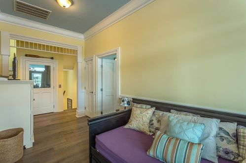 601 Riverview Dr, Carrabelle FL  32322-5054 exterior