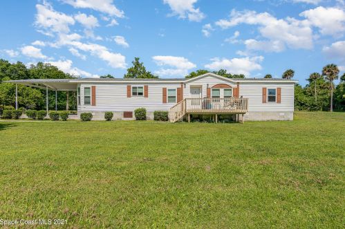 2786 Brockett Rd, Mims, FL 32754-5669