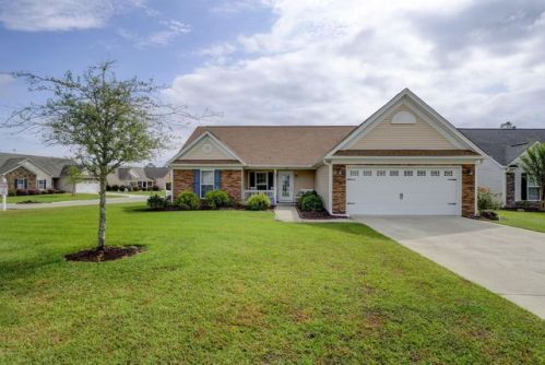 101 Firefly Ct, Hampstead, NC 28443-8089