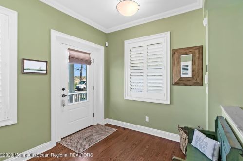 576 Ocean Ave, Locust NJ  07760-2142 exterior