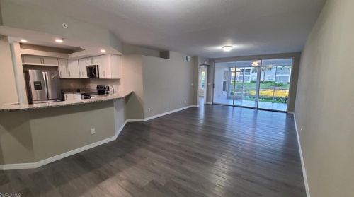 6927 Satinleaf Rd, Naples, FL 34109-6159