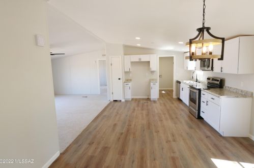 8401 Fillmore Rd, Tucson, AZ 85736-1887
