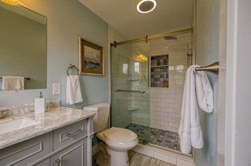 332 Blackhawk Rd, Beaver Falls PA  15010-1406 exterior