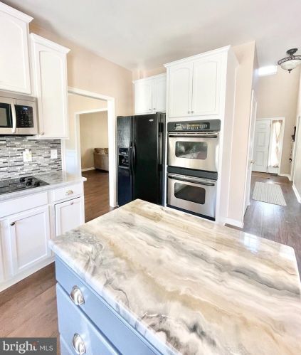 5903 Sunlight Mountain Rd, Spotsylvania VA  22553-4477 exterior