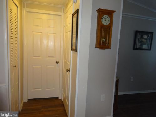 110 Deerfield Dr, Souderton PA  18964-1918 exterior