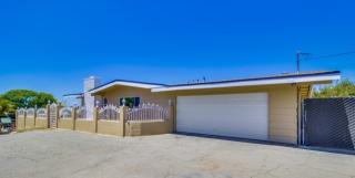 437 Santa Clara Dr, Vista, CA 92083-5641