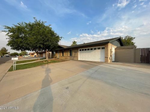 3621 Columbine Dr, Phoenix, AZ 85032-7371