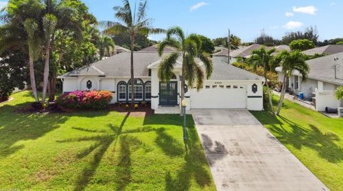 2223 12th Pl, Cape Coral, FL 33909-0089