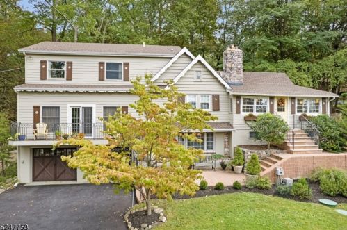 117 Hillside Rd, Sparta, NJ 07871-2033