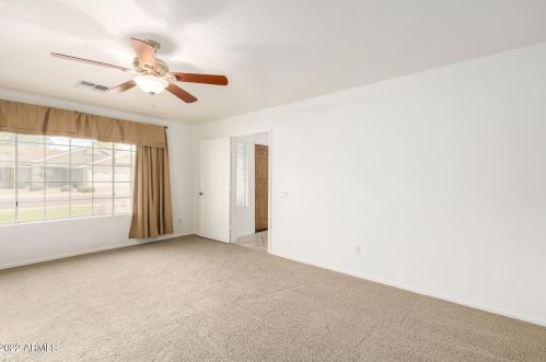 4344 Cielo Grande, Glendale AZ  85310-3929 exterior