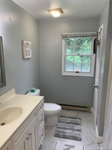 15 Cooke Ln, Monticello NY  12701-7112 exterior