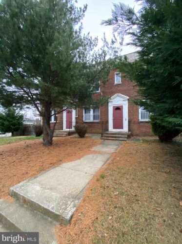 717 Irving St, Washington DC  20017-1602 exterior