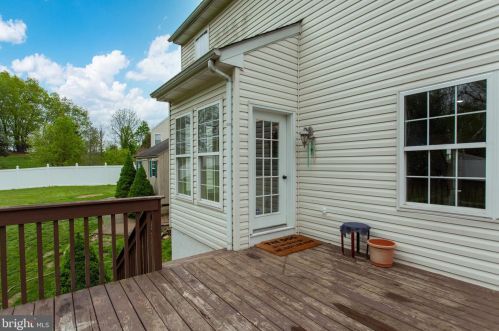 50 Ashley Cir, Gilbertsville PA  19525-8876 exterior