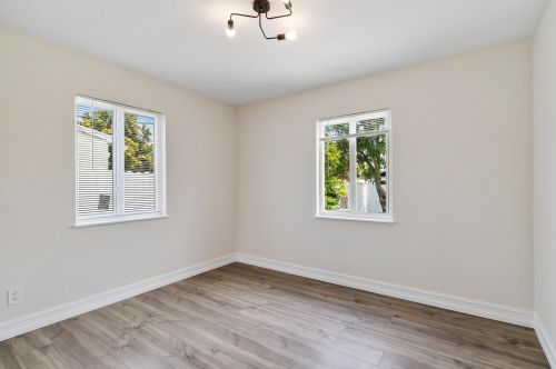 726 56th St, West Palm Beach FL  33407-2508 exterior