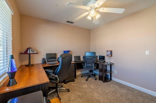 8686 White Peacock Way, Elk Grove CA  95624-3701 exterior