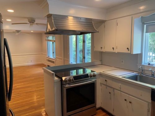 109 Pine Grove St, Needham MA  02494-1716 exterior