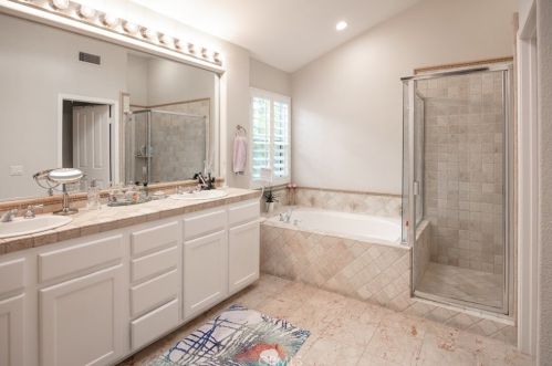 1 Belfort, Newport Beach CA  92657-1075 exterior