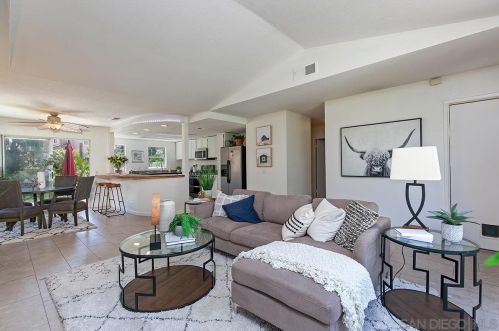 1645 Appaloosa Way, Oceanside, CA 92057-5604