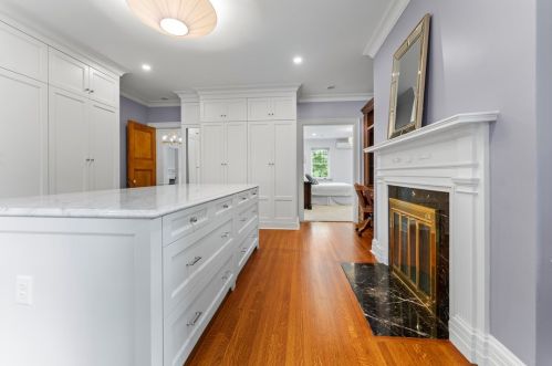 5325 Wilkins Ave, Pittsburgh PA  15217-1022 exterior