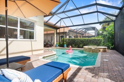 6501 Caldecott Dr, Naples FL  34113-3196 exterior