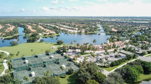 7718 Pine Island Way, West Palm Beach FL  33411-5802 exterior