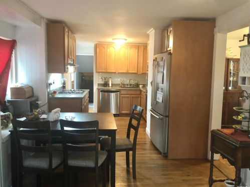 727 Myrtle Ave, West Islip NY  11795-3719 exterior