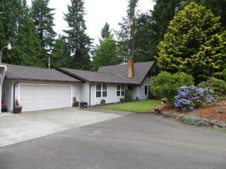 7119 Glen Annie Ln, Olympia, WA 98512-2110